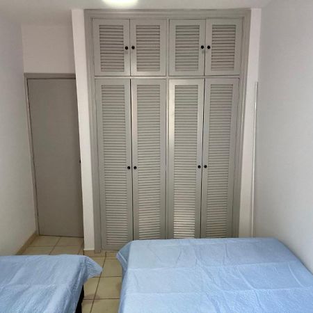 Apartamento 2 Guaruja Enseada 2 Dorm, 200M Praia Ed Carpentier Ngoại thất bức ảnh