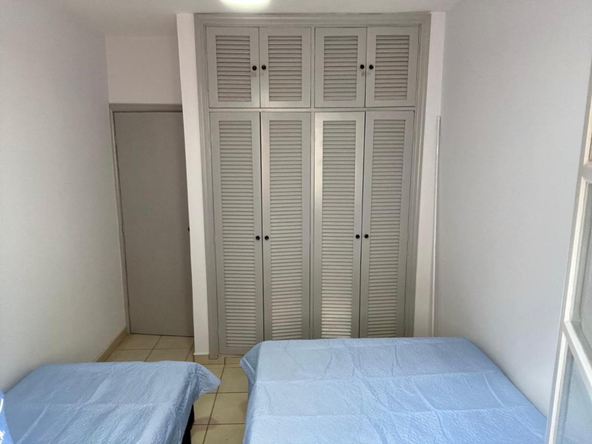 Apartamento 2 Guaruja Enseada 2 Dorm, 200M Praia Ed Carpentier Ngoại thất bức ảnh